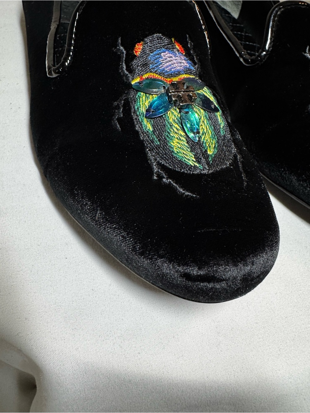 Tory Burch - Easton Black Velvet Embroidered Slip-On Loafers - 8.5 - Picture 11 of 16